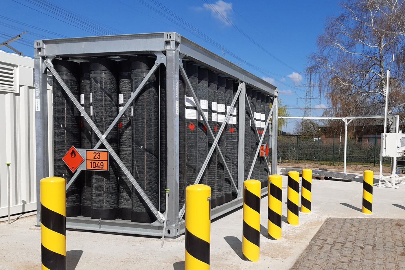 New Hydrogen Bus Refuelling Station Is Close To Becoming Operational ...